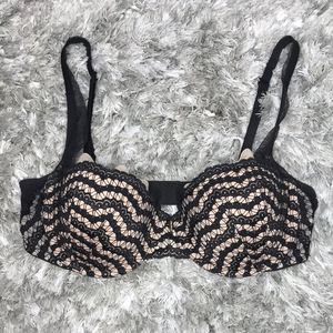 Victoria's Secret Black Lined Bra Lace Overlay Size 34D